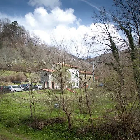 ファームステイ Agriturismo Fattoria Silverado Castiglione Chiavarese